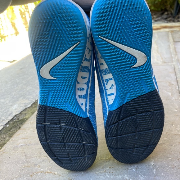 NIKE MERCURIAL VAPOR 13 ACADEMY INDOOR BOOTS - BLUE/WHITE - Picture 6 of 11